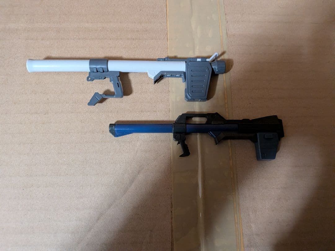 ガンプラ HG、MG×3 まとめ売り＋アクションベース×2 セット。※おまけ付き