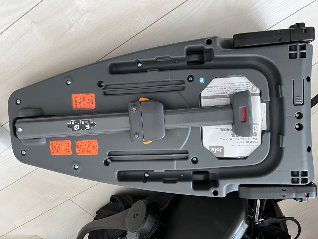 joie アイアンカーフィックスベース＆カーシートジュバ ECE R129 joie