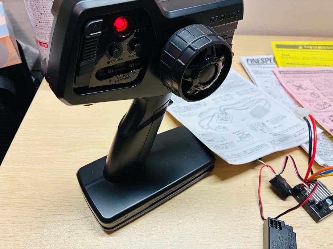 ラジコン送信機と受信機セット　タミヤファインスペック