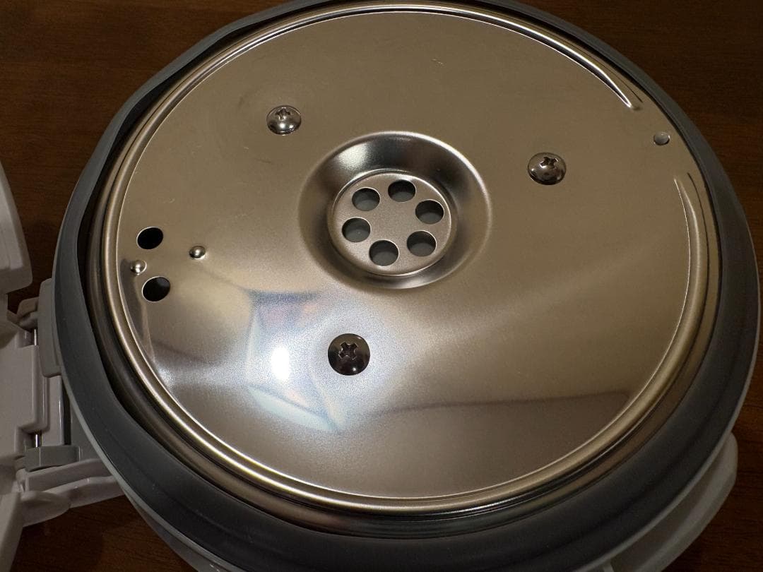 【美品：１回使用】象印 加湿器 スチーム式 3.0L ホワイト EE-RQ50