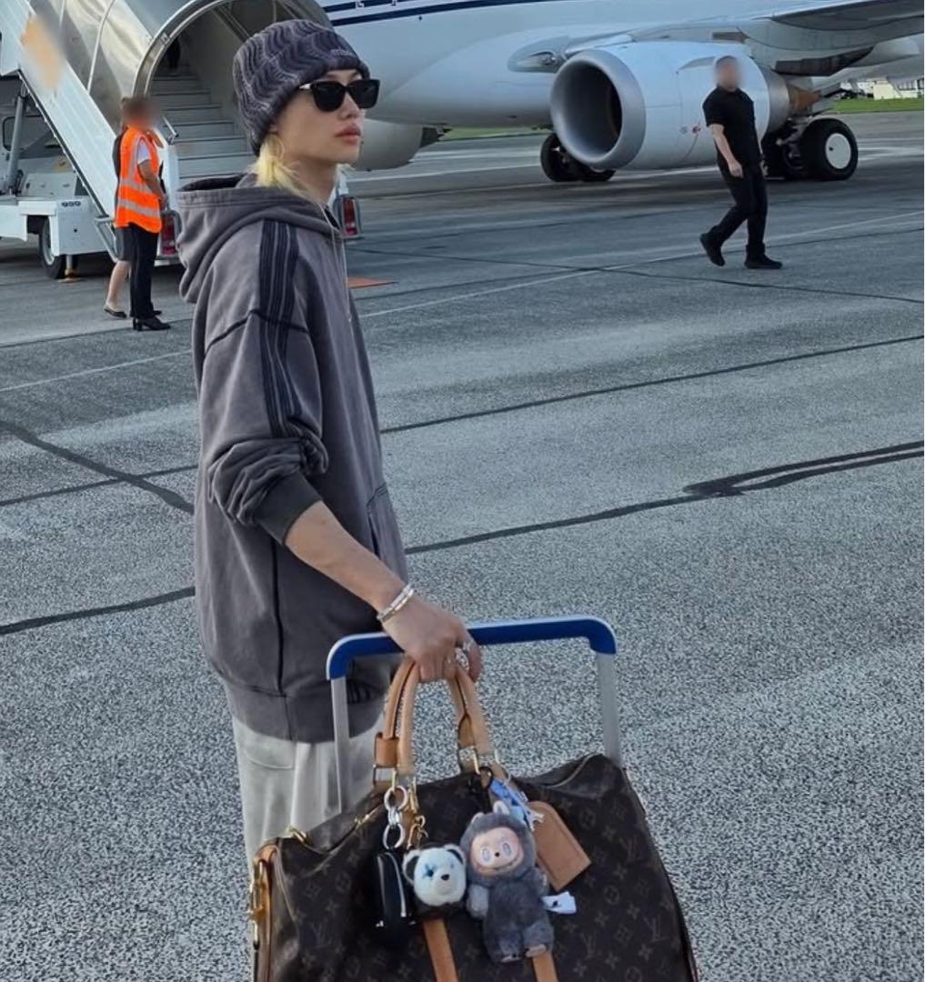 正規 LABUBU ラブブ シークレット ID 本我 マスコット ぬいぐるみ