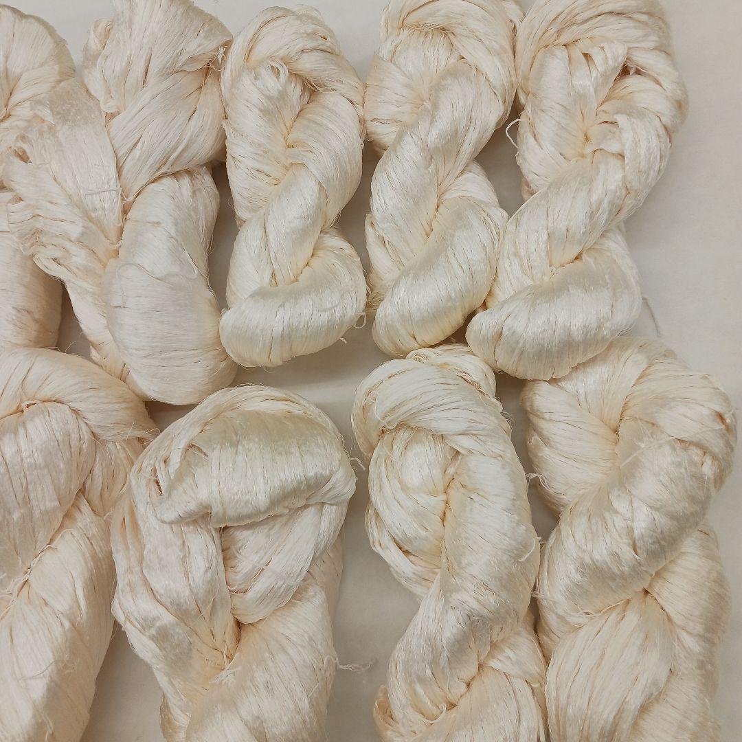 たぬき極細糸、黄色絹糸セット