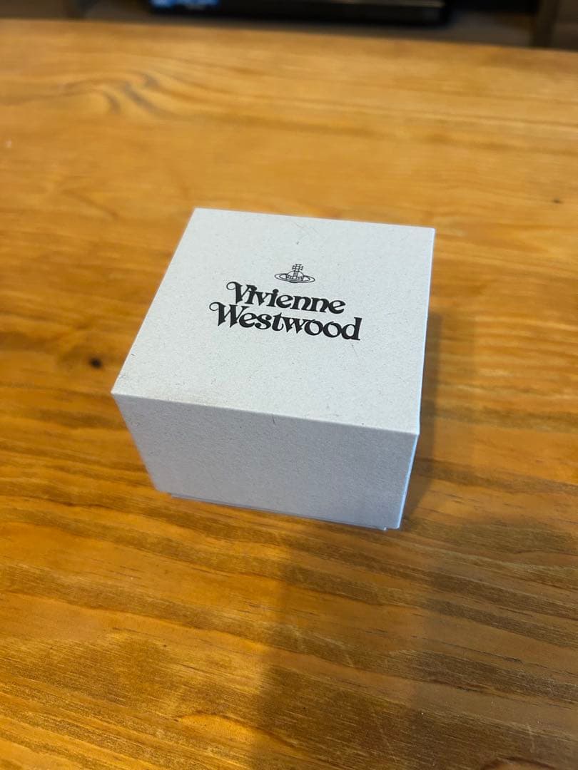 Vivienne Westwood シルバーリング