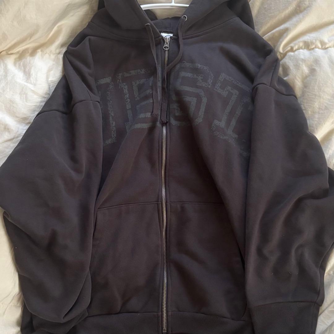 WEST. 藤井流星 プロデュース「Zipper Hoodie」