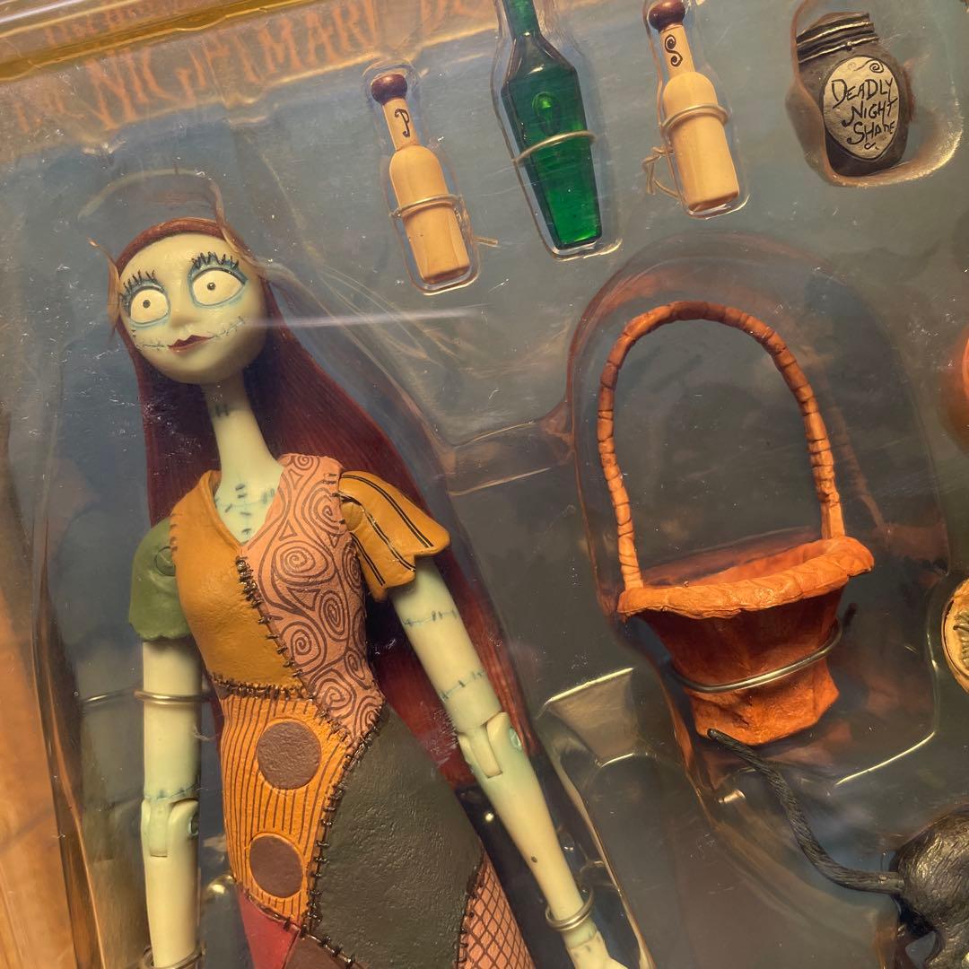 ナイトメア・ビフォア・クリスマス サリー フィギュア