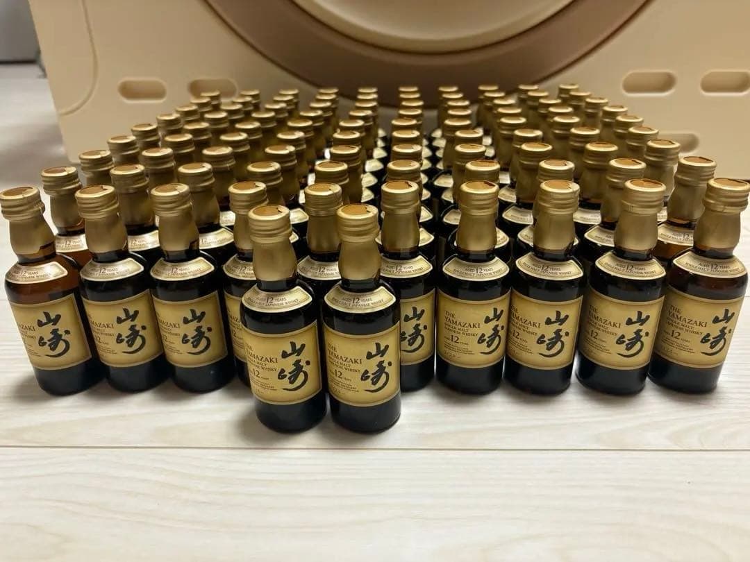 【新品未開封】サントリー 山崎12年 70本セット ミニボトル50ml ウイスキー サントリー シングルモルト 山崎12年 ミニチュア瓶 50ml