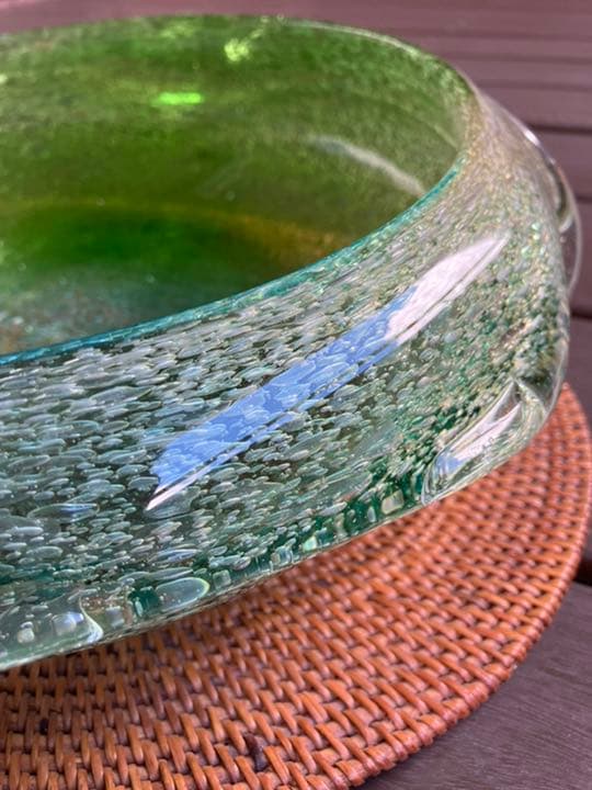 稲嶺盛吉泡ガラス花器翠