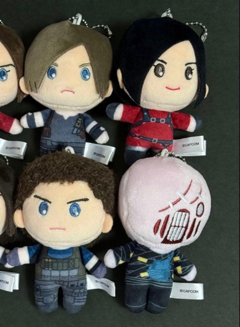 USJ ユニバ バイオハザード コレクタブルマスコット - メルカリ