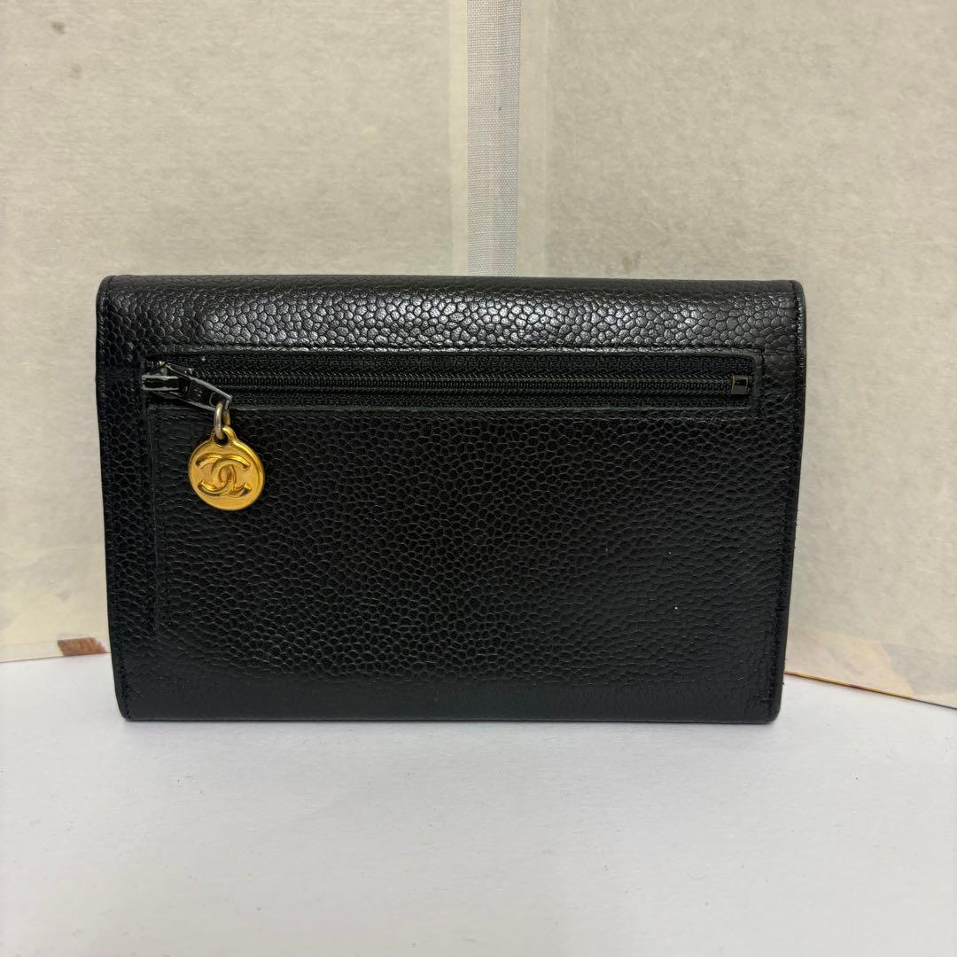 CHANEL ブラックレザー 二つ折り財布