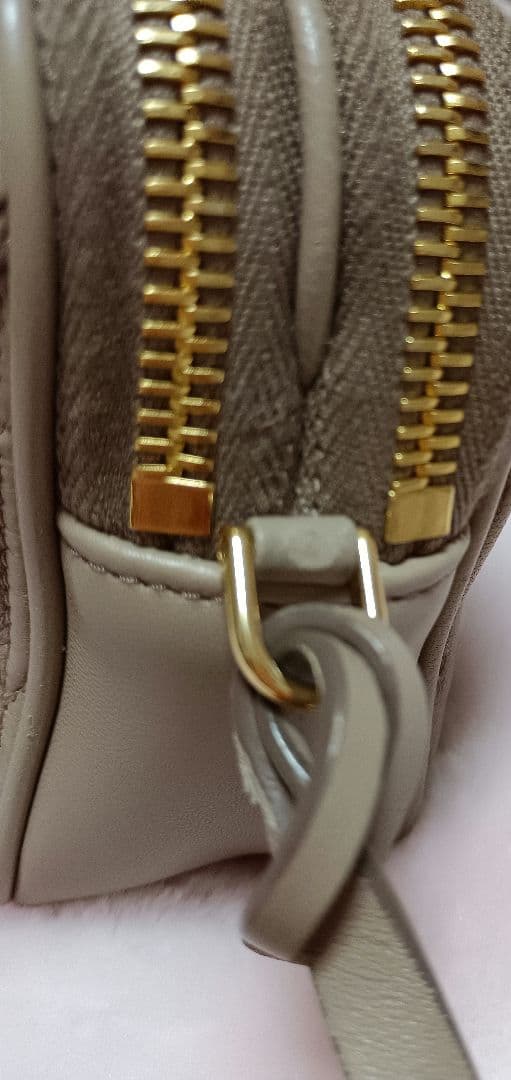 ♡MIU MIU マトラッセ・ナッパレザー・ミニバッグ