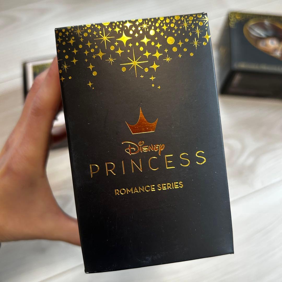 FUNKO POP Disney プリンセスシリーズ　ラプンツェル　ユージーン