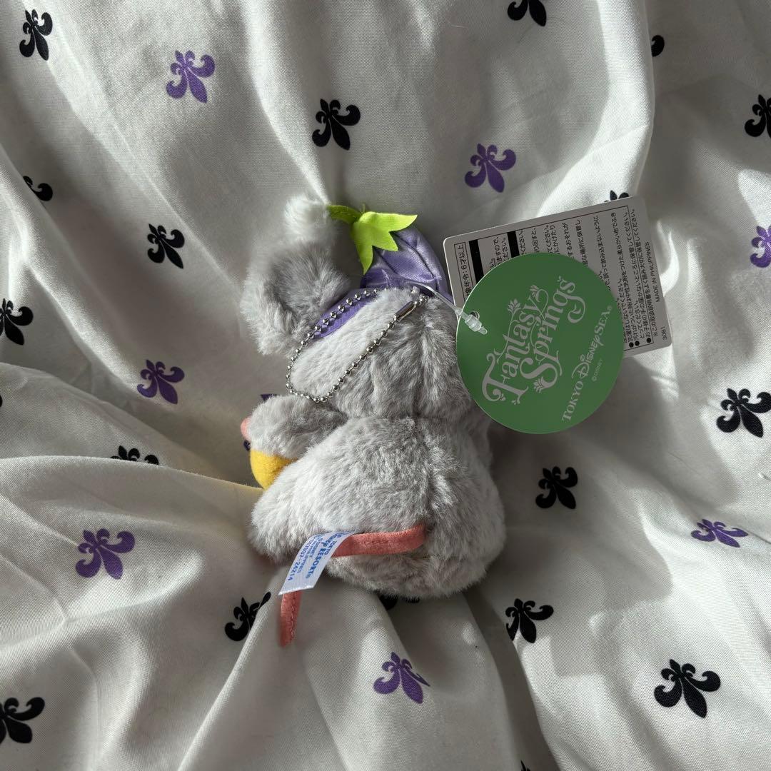 ファンタジースプリングス　非売品　カレンダー　ディズニー　2025 アナ雪