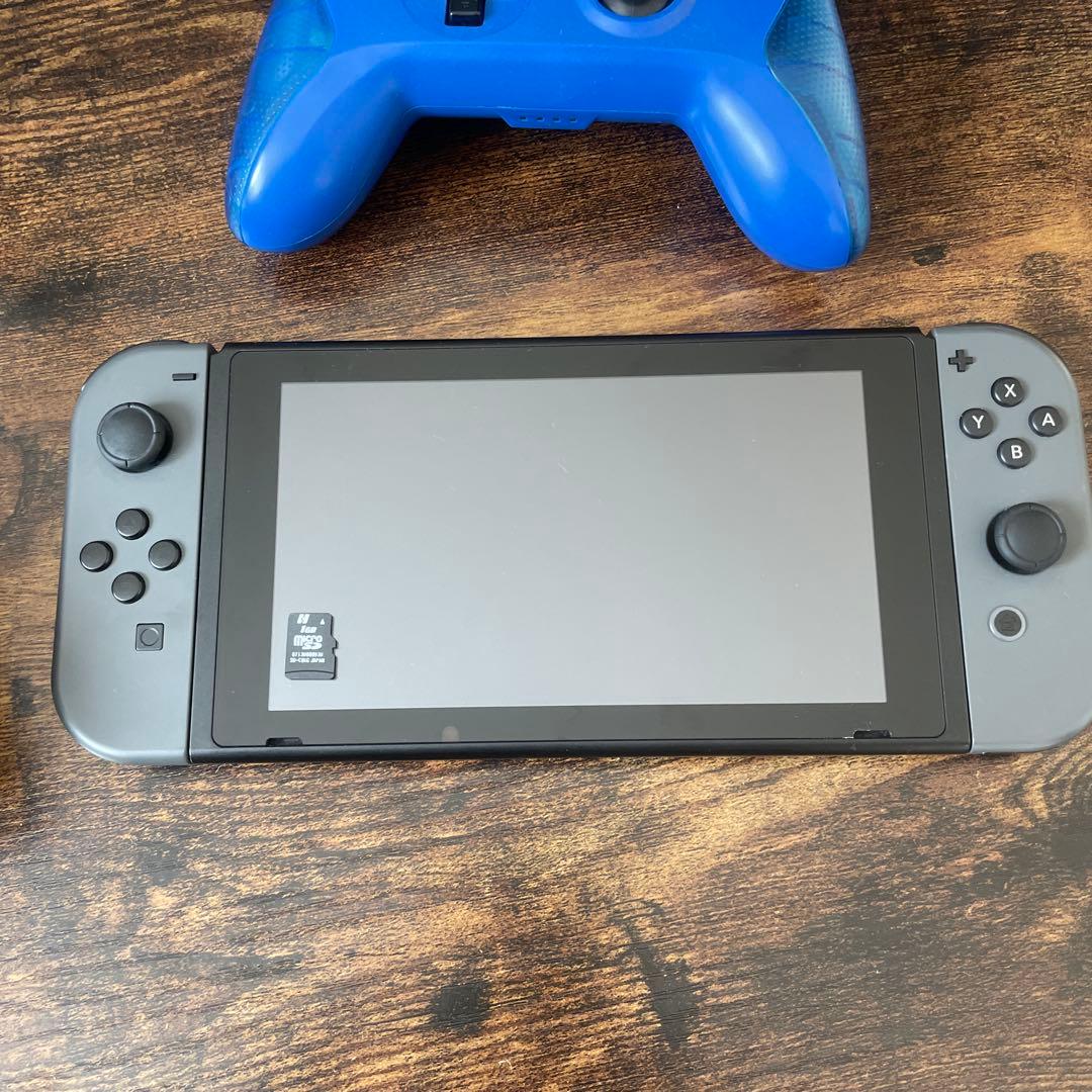 Nintendo Switch 本体 + コントローラー