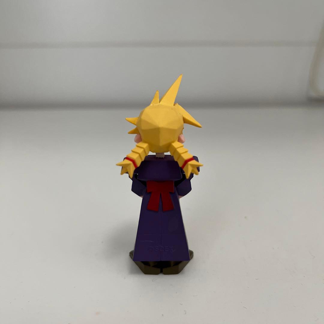 FF7リメイク 一番くじ G賞 シークレット クラウド 女装 - メルカリ