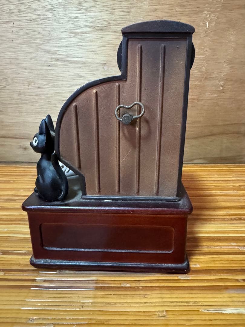 ジブリ　魔女の宅急便　オルゴール