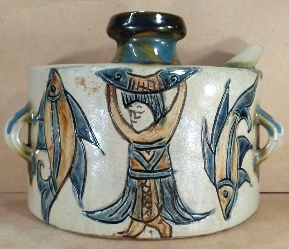 れれれ【本物保証】金城次郎 クヮンカミヤー紋抱瓶 共箱 栞 ｗ28㎝超