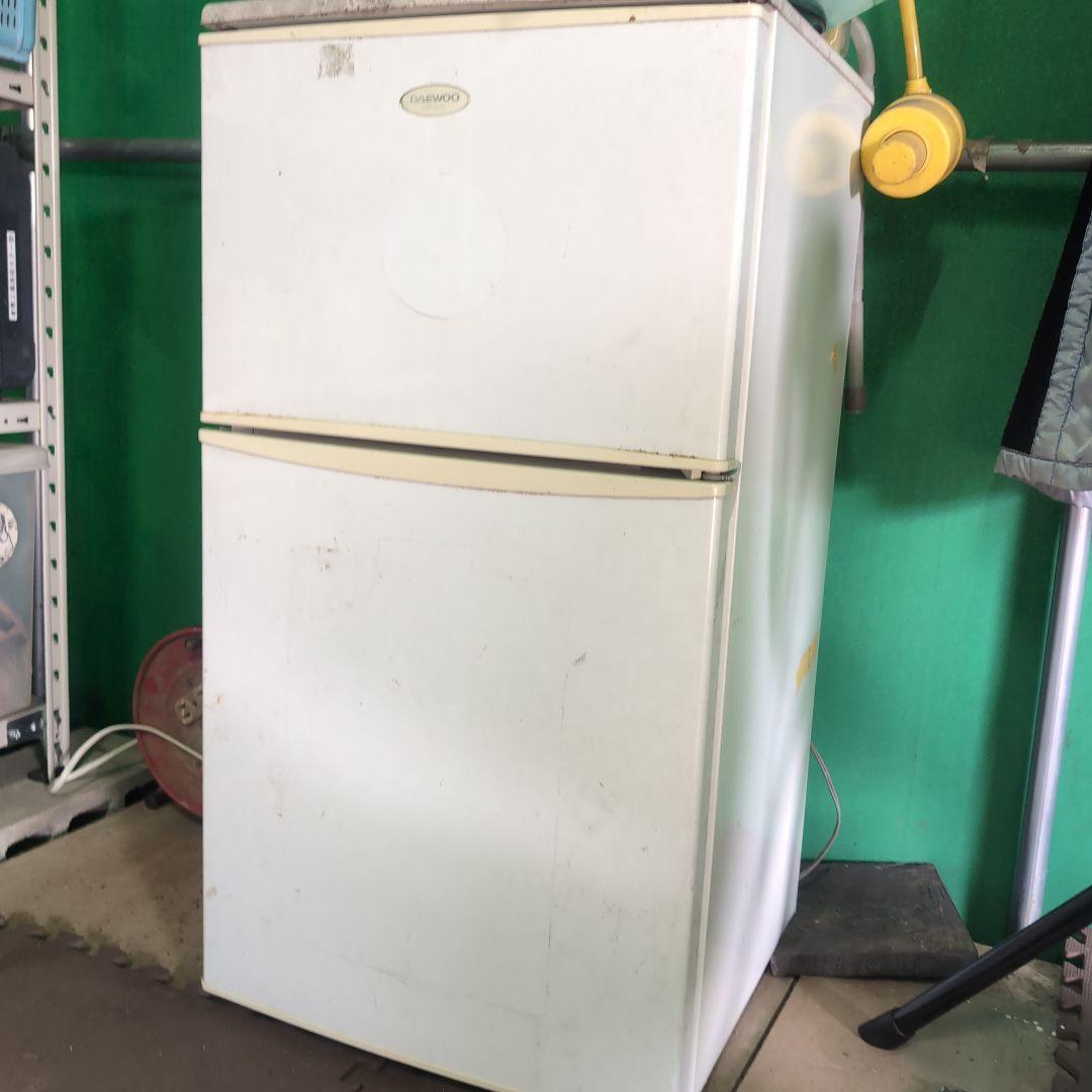 ホワイト 2ドア冷蔵庫 上部冷凍室 ホワイト冷蔵庫 上部冷凍室付き2024年製 ホワイト冷蔵庫 上部冷凍室