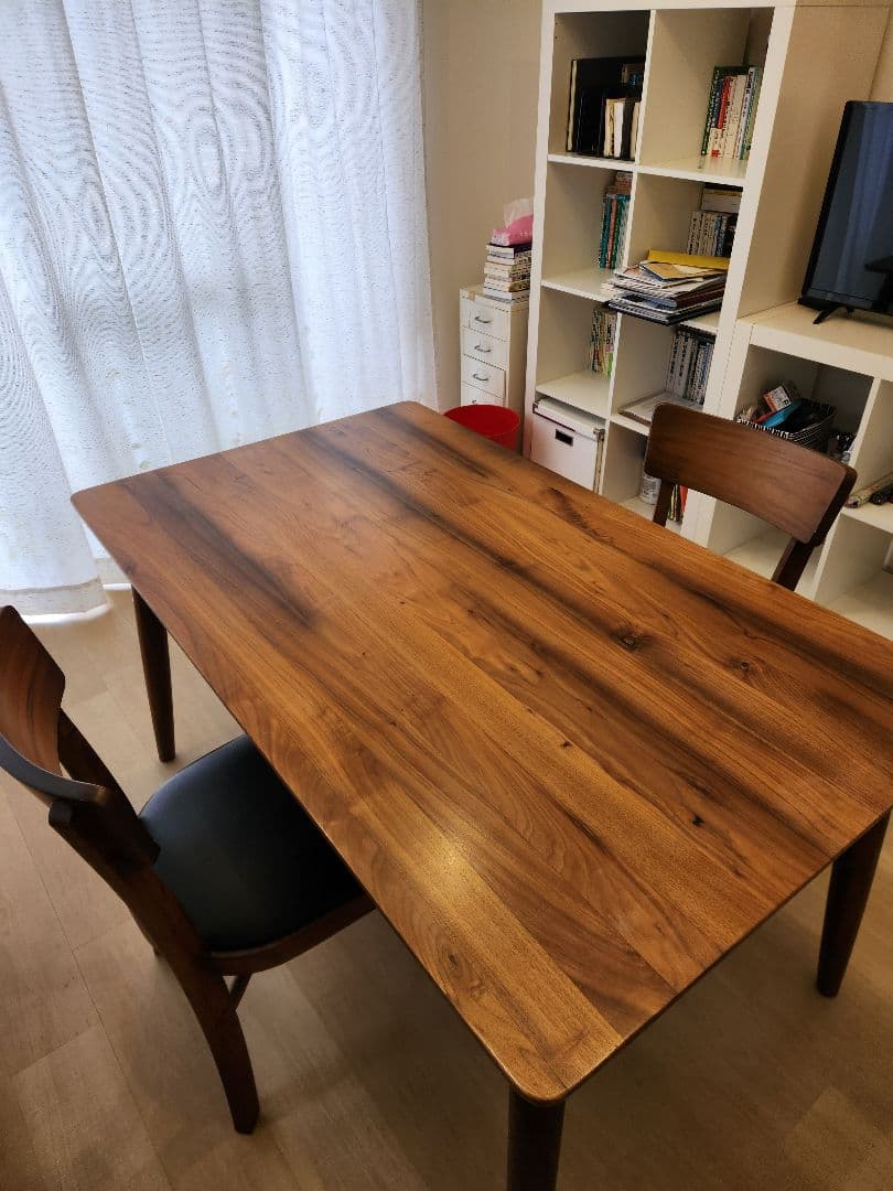 【引き取り限定　兵庫県西宮市】木製ダイニングテーブルと椅子2脚セット