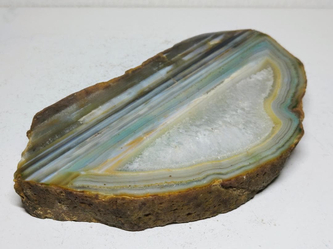 瑪瑙 1kg メノウ 原石 鑑賞石 自然石 誕生石 水石 鉱物 宝石 置石