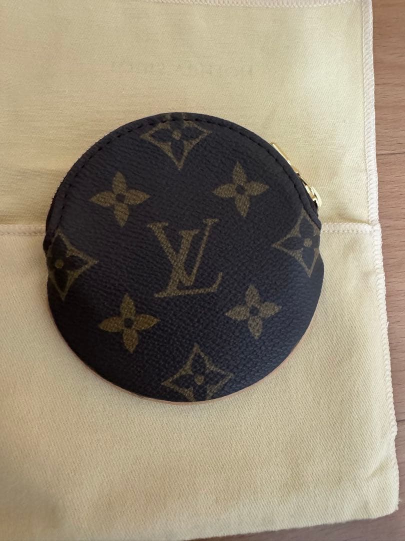 LOUIS VUITTON ヴィトン　小銭入れ　ケース　ポルトモネロン