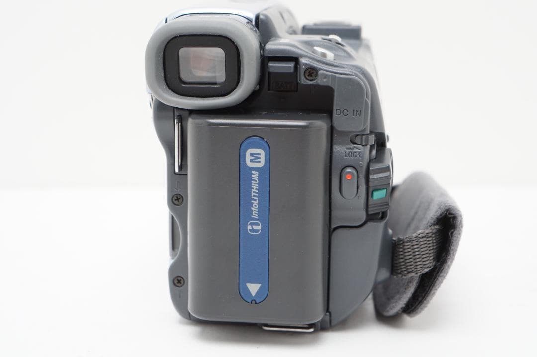 ＜動作品＞Sony DCR-TRV22 Mini-DV　ビデオカメラ