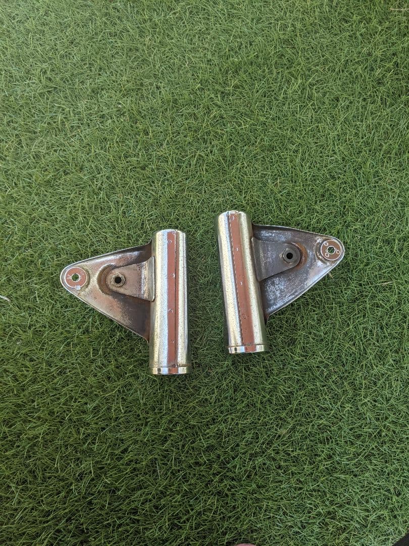 GT380 純正ヘッドライトステー ヘッドライトケースセット GT380 純正