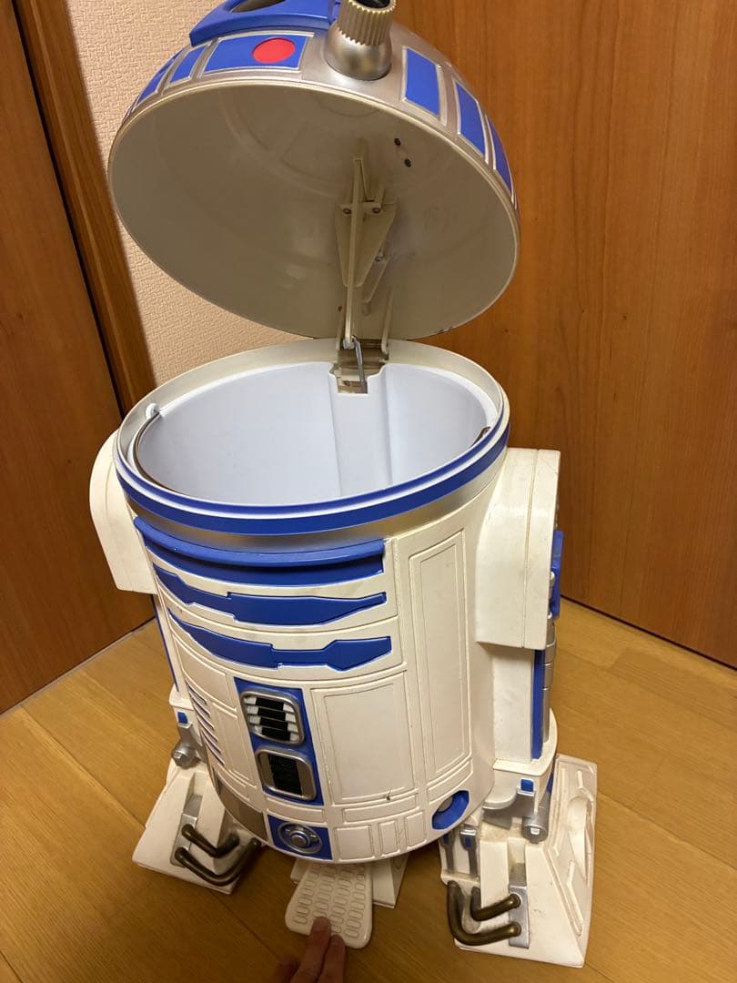 R2-D2 ダストボックス