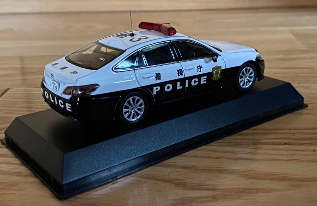 トヨタクラウン警察車両 2022年モデル