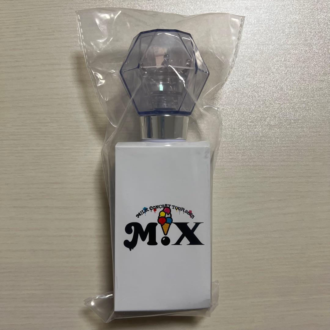 M!LK ミルクラスタルスティック 3 ペンライト