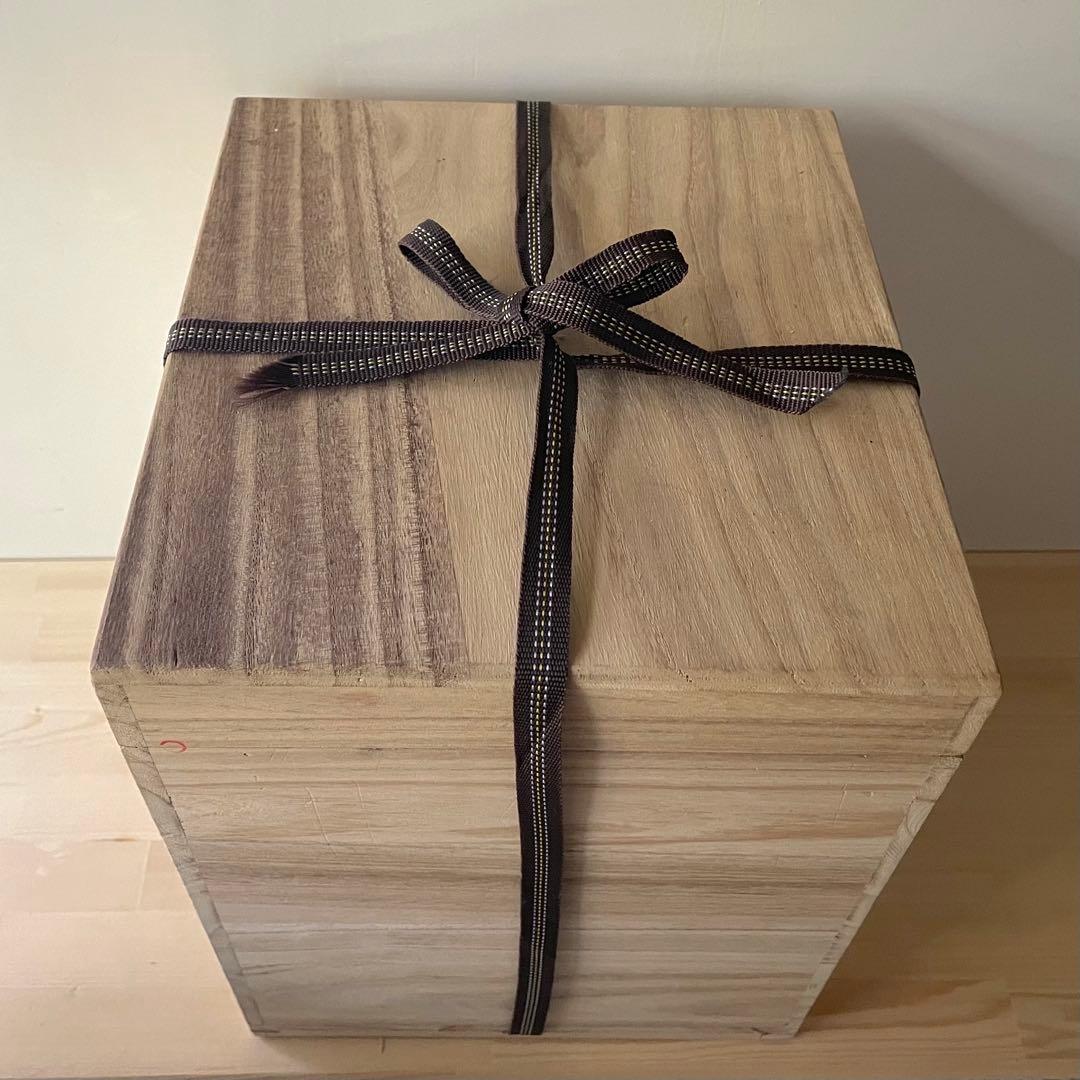 白磁鉄絵魚文扁壺 刷毛目 金九漢 韓国美術 李朝写し