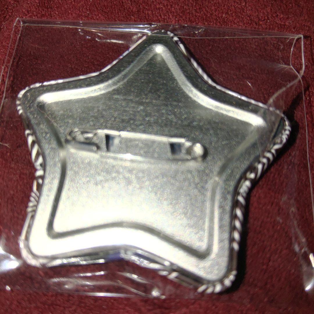 (4) ペルソナ5X 缶バッジ　アニマックスカフェ　モルガナ