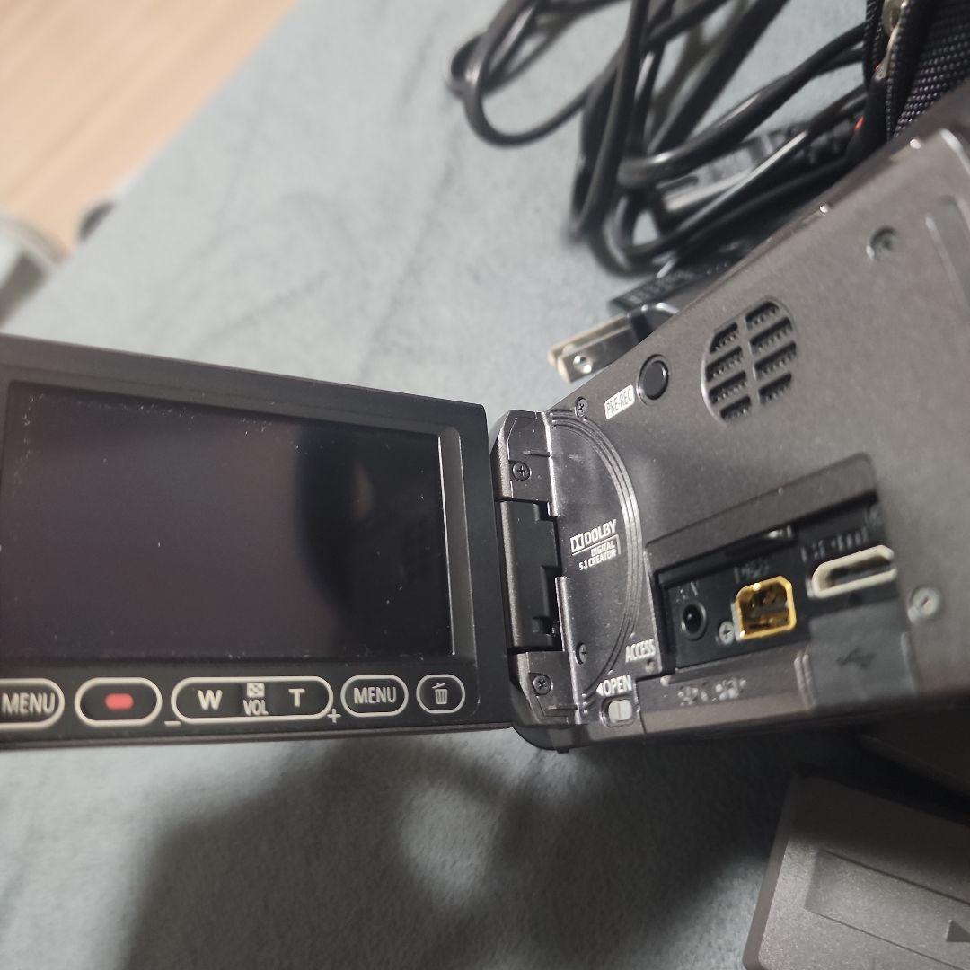s*a様 Panasonic HDC-TM350 ビデオカメラ 本体