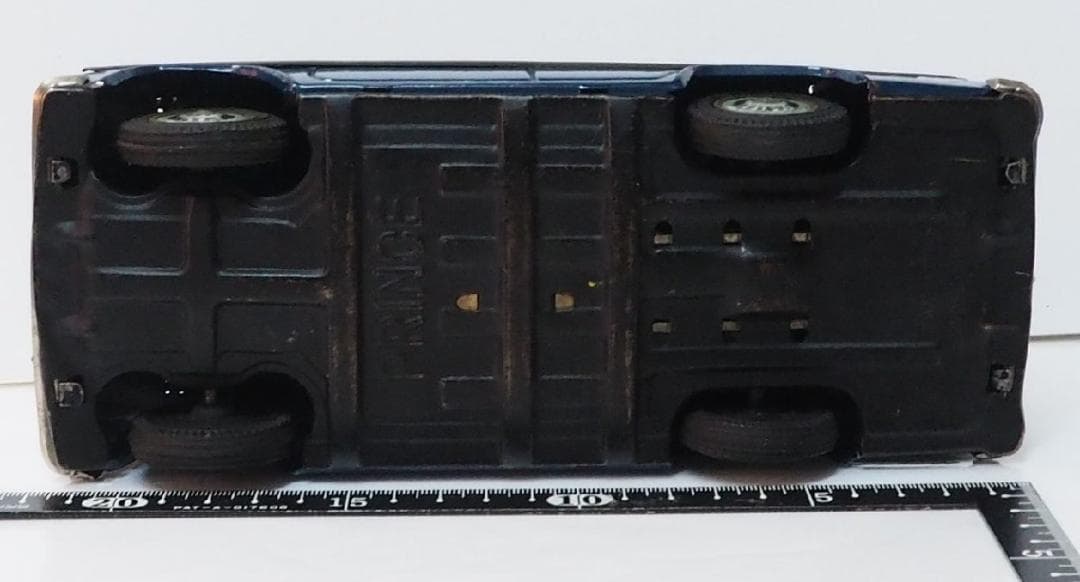 萬代屋【初代プリンス スカイライン BLSID-3青ホイル1個交換】ブリキ自動車