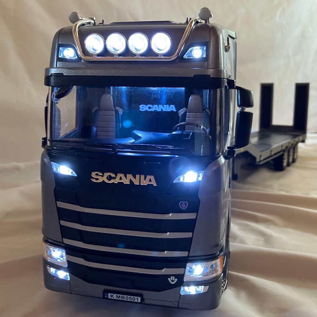 SCANIA 770S 1/18カスタムトレーラーセット