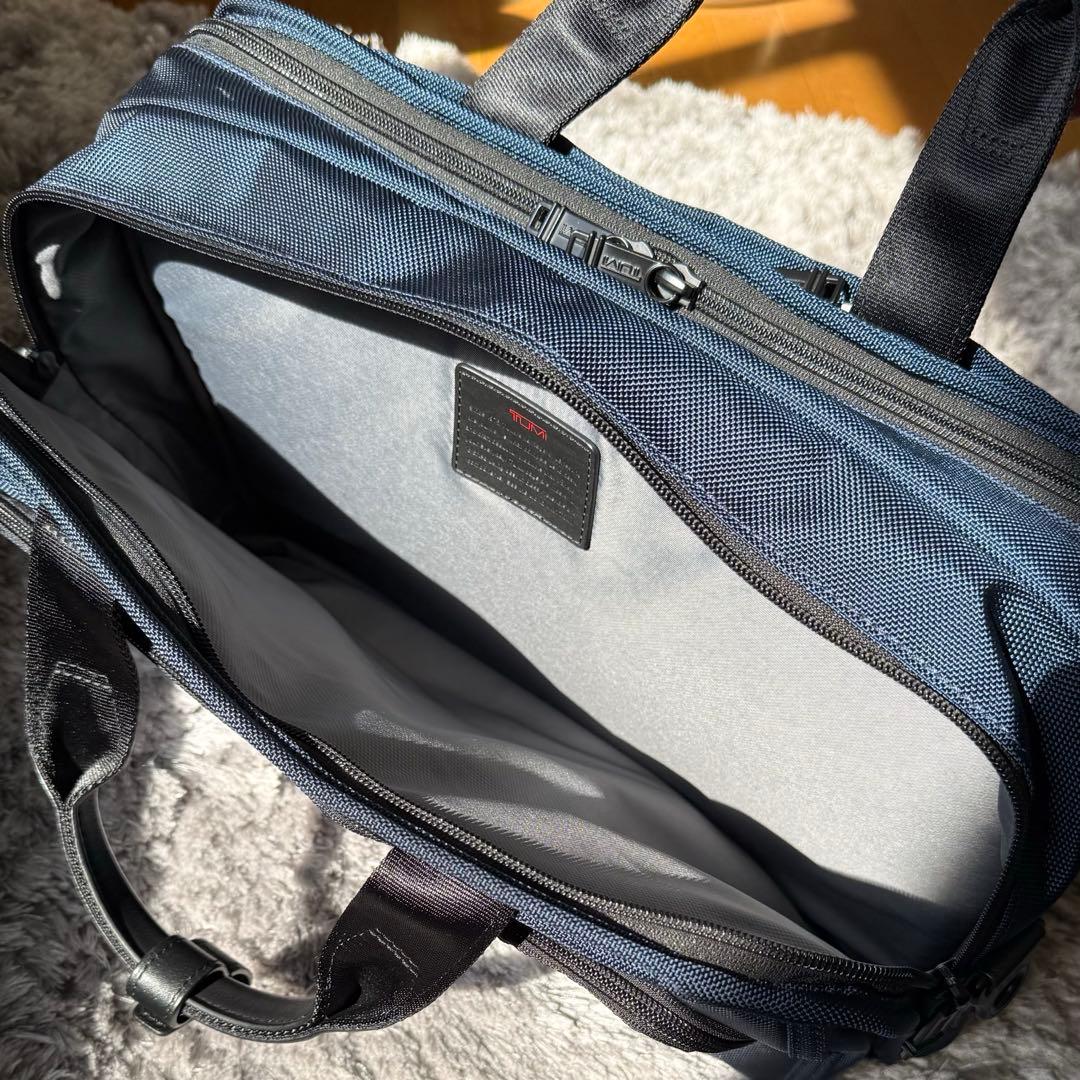 【美品】TUMI ビジネスバッグ ネイビー