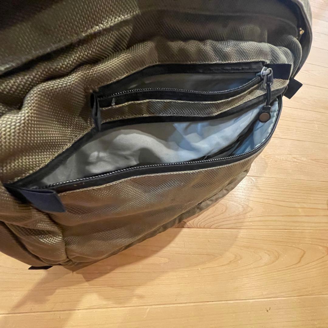 レア 廃盤品 patagonia パタゴニア 旅行用バッグ オリーブグリーン