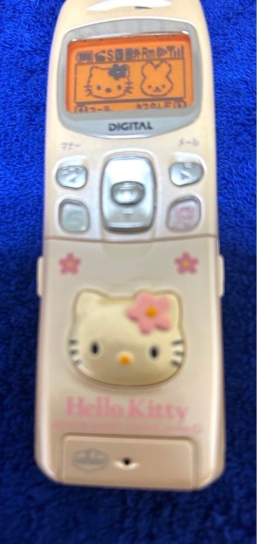セルラーD202Kハローキティモックアップ 展示用模型ガラケー
