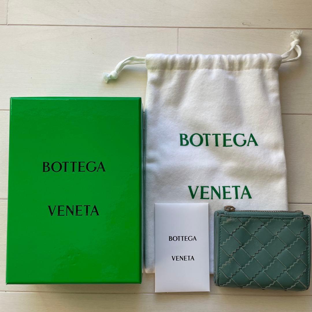 【ボッティガ】３つ折り財布　箱あり　保存袋あり