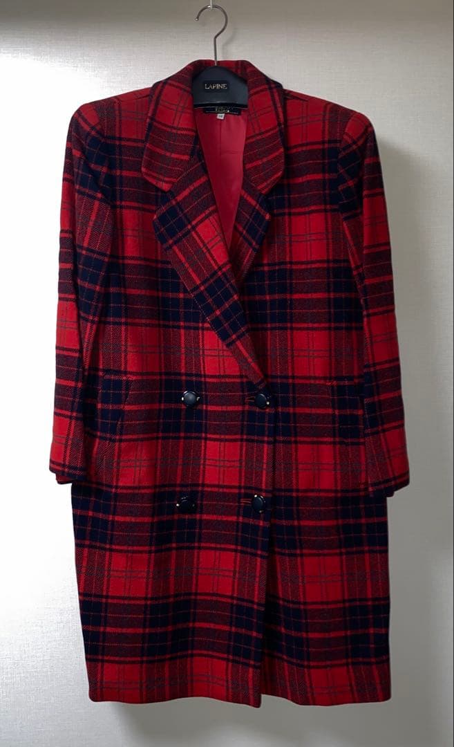 赤とネイビーのチェック ダブルブレストコート