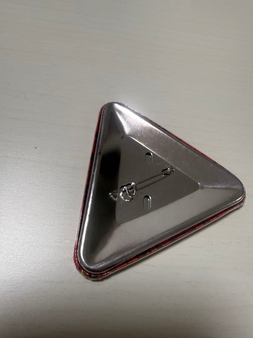 ワンピース　トンガリ缶バッジ　エース