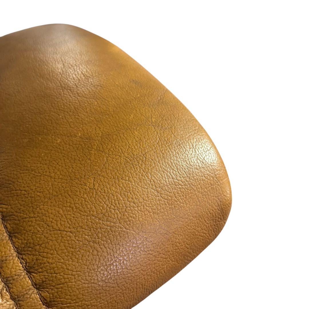 メルリツ　HR833 【本革スツール】 EKORNES 北欧ノルウェー製