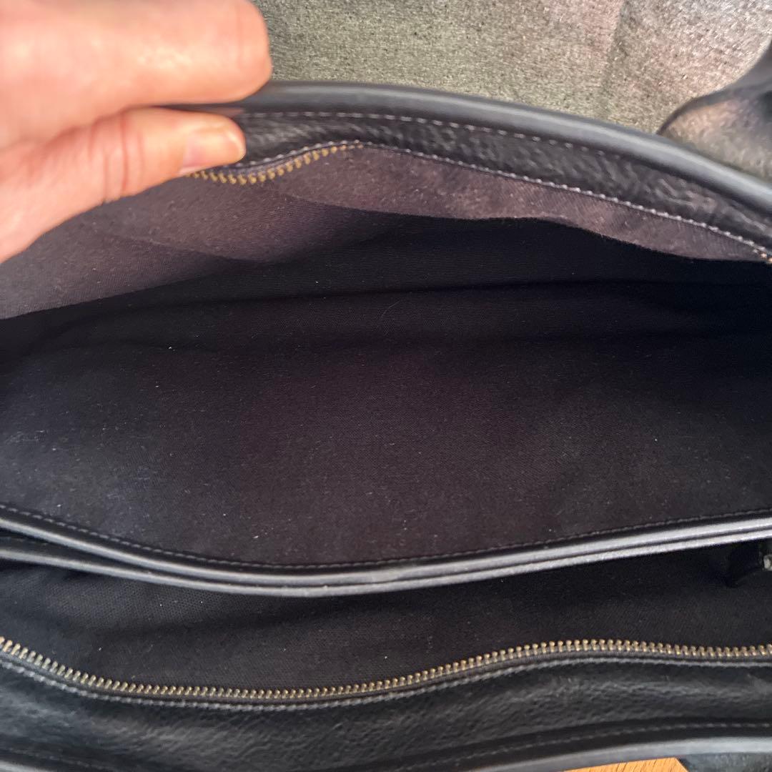 Felisiレザーブリーフケース