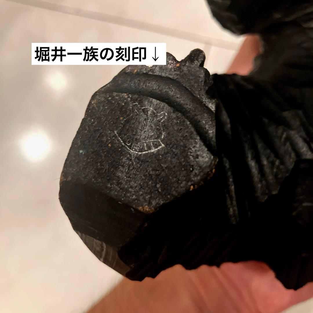 トップ アイヌ名門堀井一族が手掛けた珍しいガラス玉の瞳で彫りや塗り