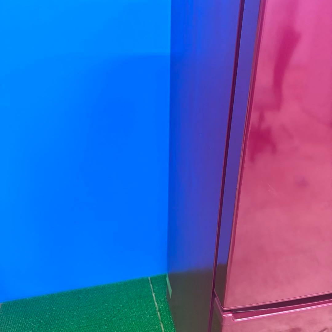 620 AQUA レッドカラー　冷蔵庫　100L以上　168L 小型　一人暮らし