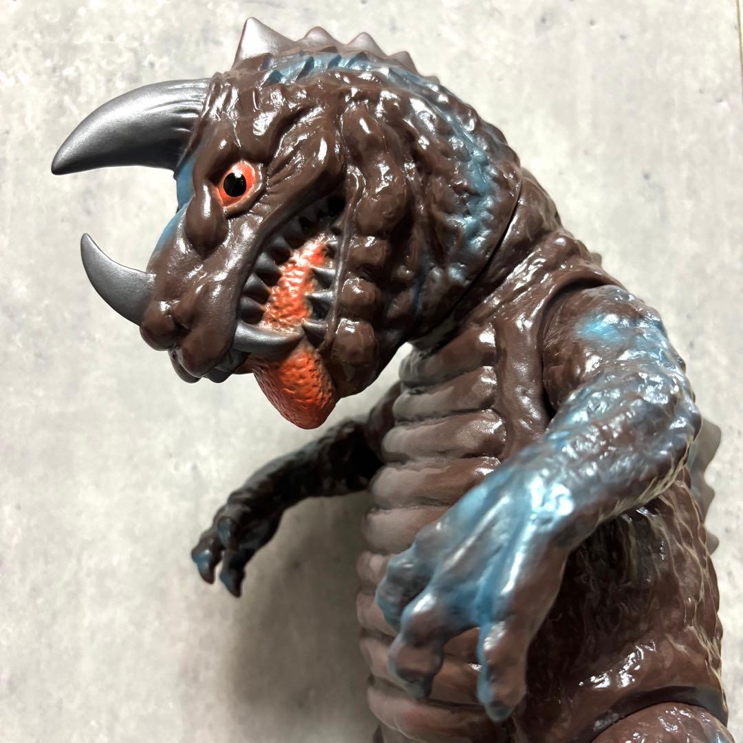 まんだらけ 『轟唸怪獣ゴーラス』1期 ハンサムタロウエム ソフビ