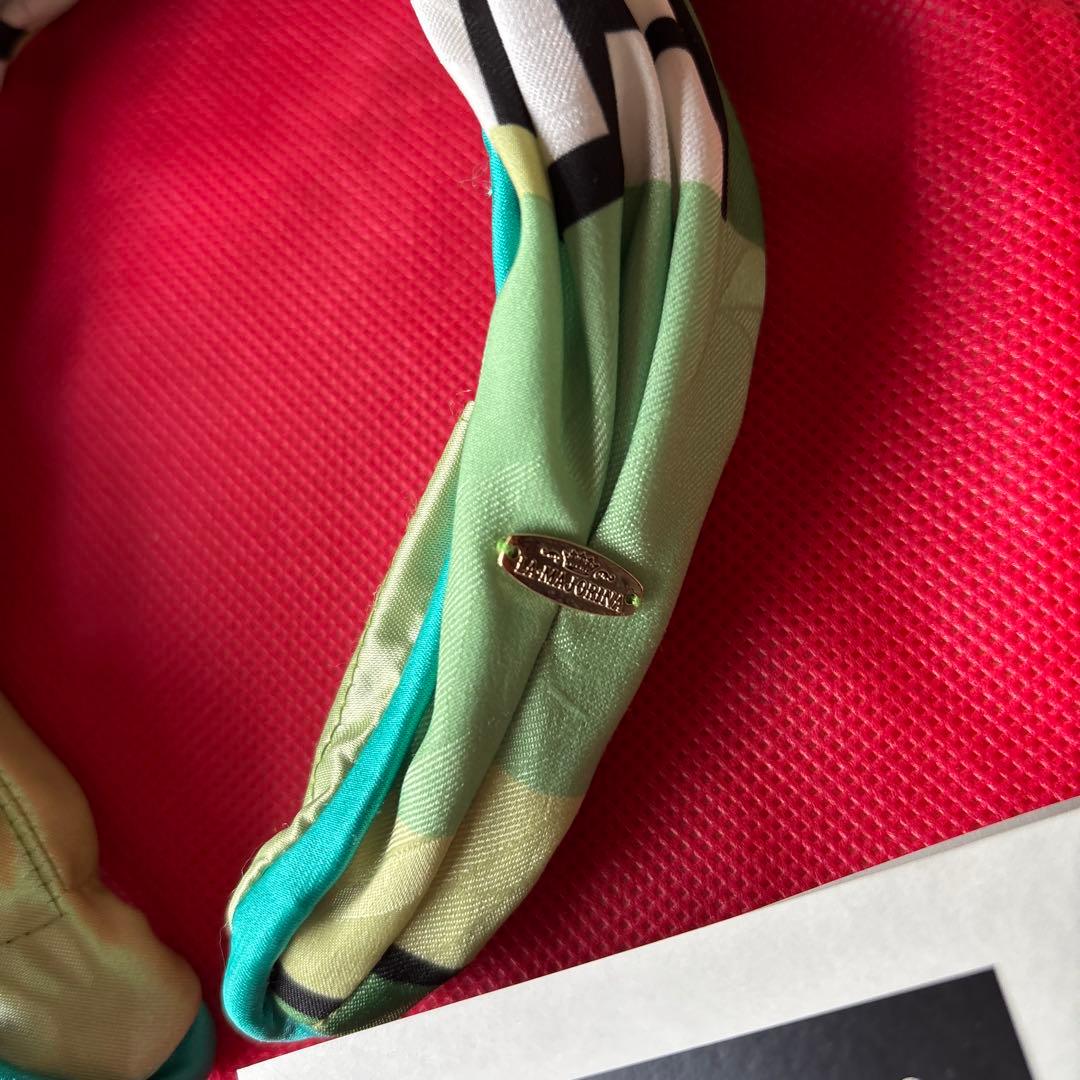 未使用　ラ・マジョリーナ　カチューシャ⭐️