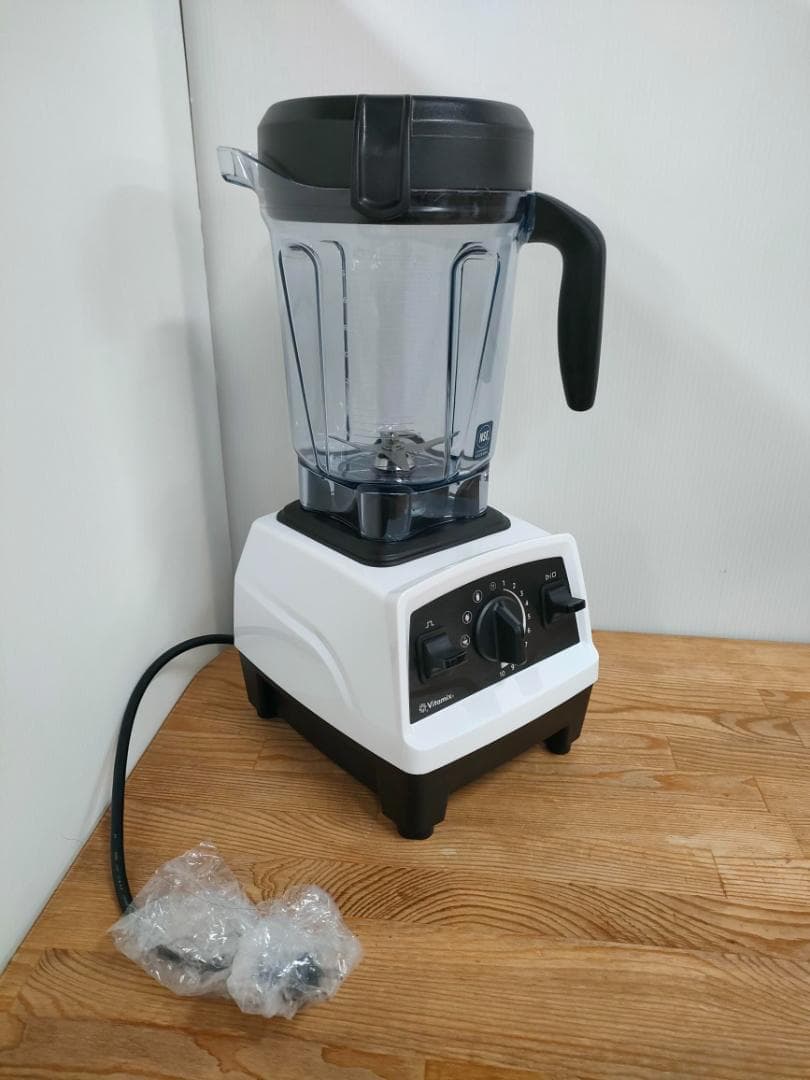 新品、未使用】バイタミックス E520 ホワイト 1598 - メルカリ