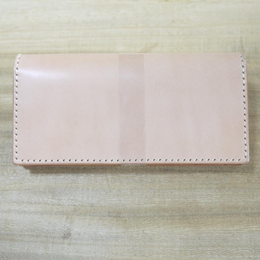 ヌメ革　栃木レザー　サドルレザー　赤タグ付き　ロングウォレット　二つ折り　生成り