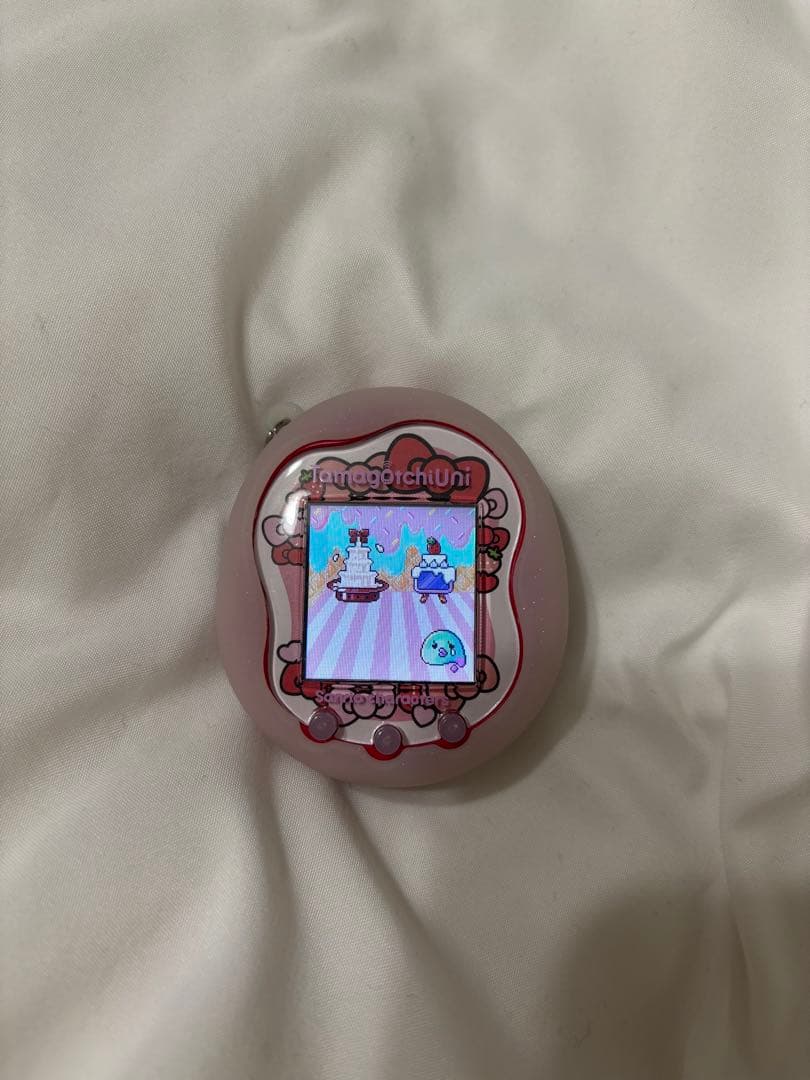 Tamagotchi uni たまごっちユニ　サンリオ