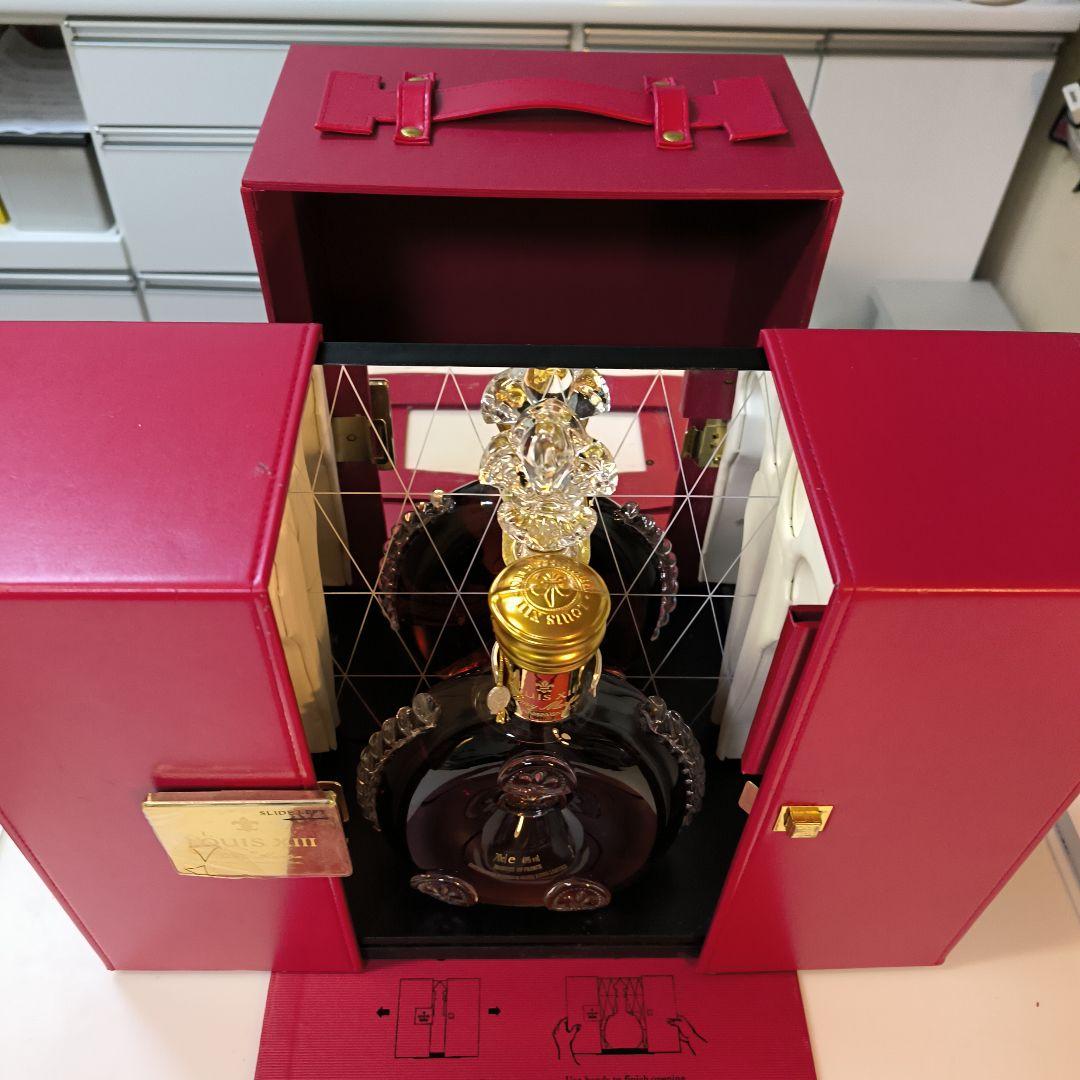 レミーマルタンルイ13世 観音開き、専用箱、外箱シリアルナンバー